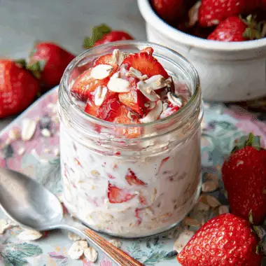 Strawberries and Cream Overnight Oats