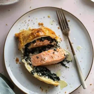 Salmon En Croute