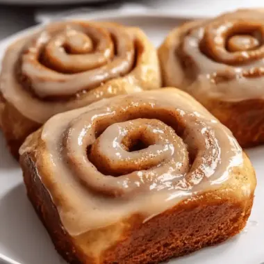 Banana Bread Cinnamon Rolls