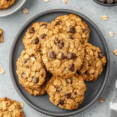Peanut Butter Oatmeal Protein Cookies
