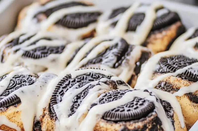 Oreo Cinnamon Rolls