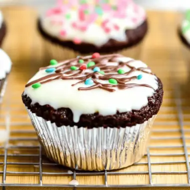 Mini Ice Cream Cakes
