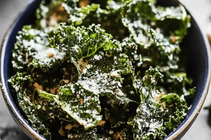 Irresistible Garlic and Parmesan Kale Chips in Minutes 1 Garlic and Parmesan Kale Chips