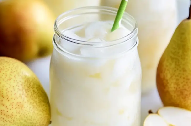 Creamy Pear Lemonade