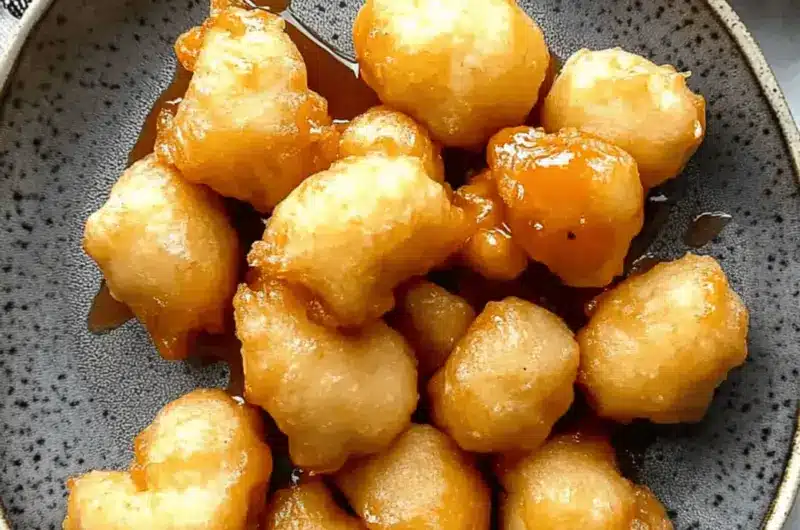 Chinese Chicken Balls With Sweet And Sour Sauce