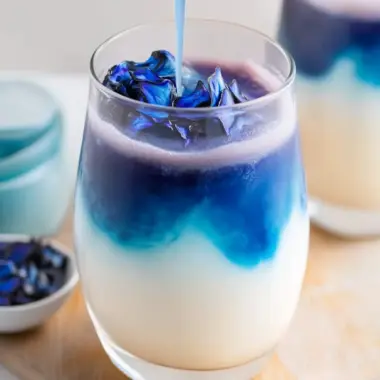 Delight in Butterfly Pea Milk Tea for a Vibrant Treat 10 Butterfly Pea Milk Tea