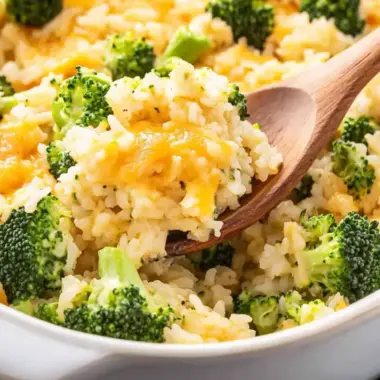 Delicious Cheesy Broccoli Rice That Will Brighten Your Dinner 9 Cheesy Broccoli Rice