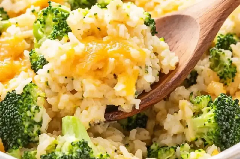 Cheesy Broccoli Rice
