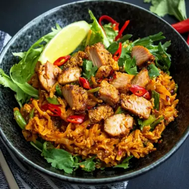 Savor Hot Thai Tuna Stir-Fry in Red Curry Bliss 9 Hot Thai Tuna