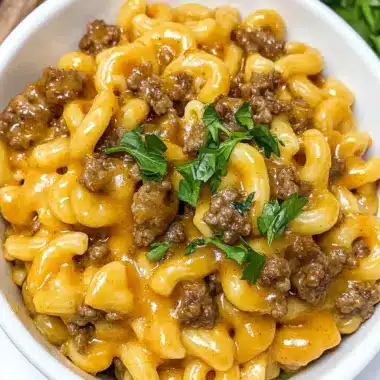 Savory Instant Pot Cheeseburger Macaroni in Just 25 Minutes 9 Instant Pot Cheeseburger Macaroni