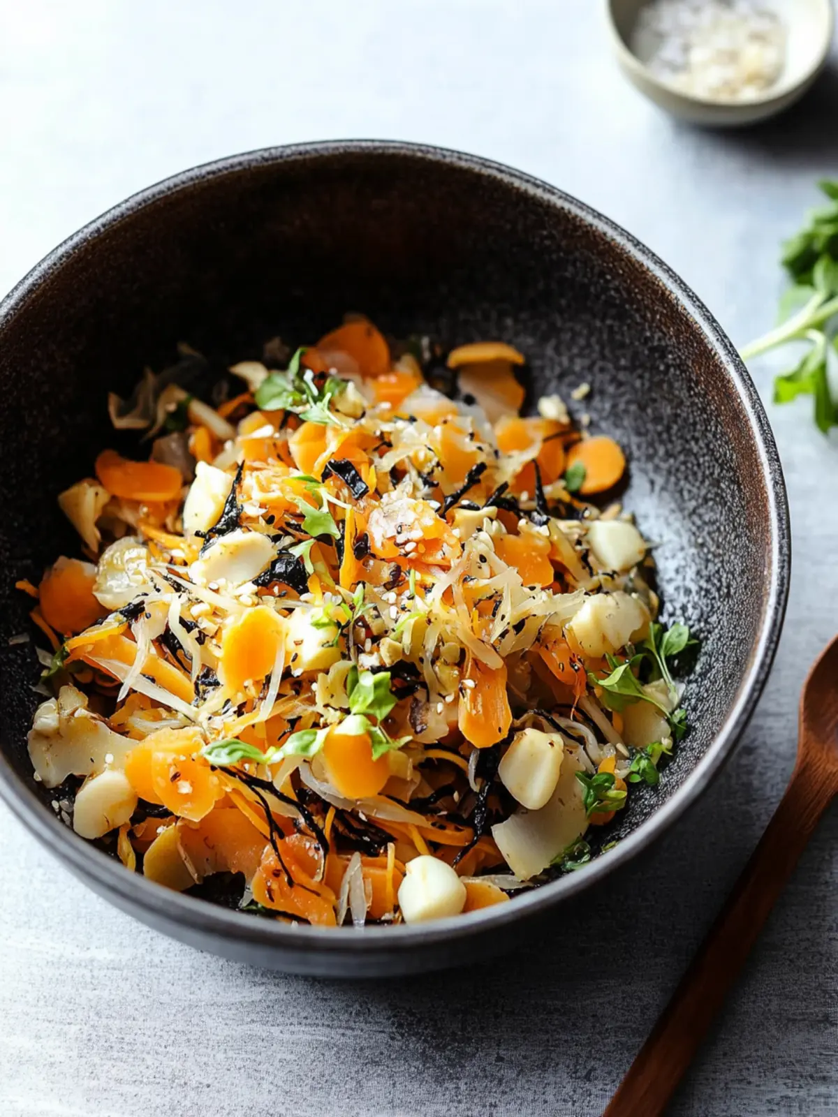 Delicious Hijiki Salad: A Nutritious Twist on Side Dishes 3 Hijiki Salad