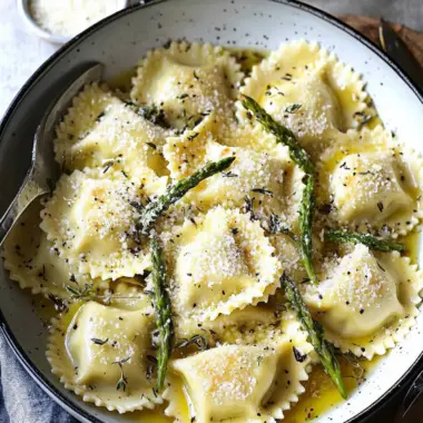 Ravioli in Lemon Parmesan Butter: A Fresh Flavor Boost 9 Ravioli in Lemon Parmesan Butter