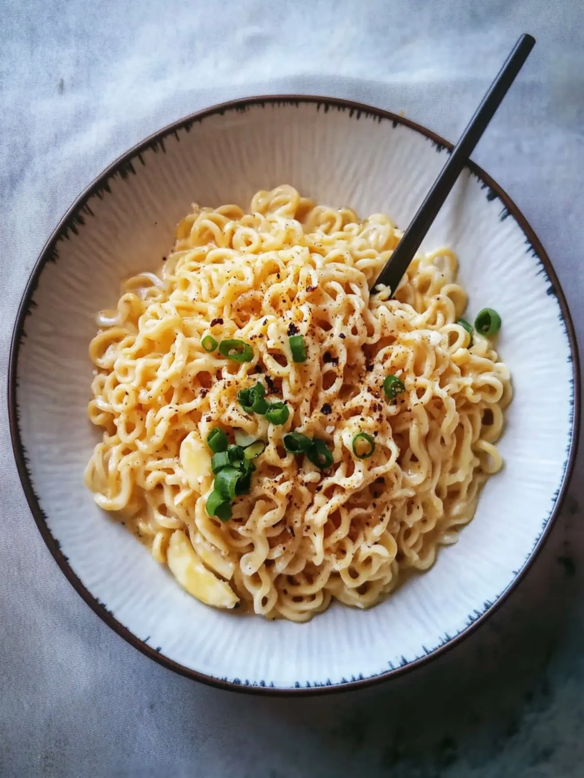 Creamy Cheesy Ramen Noodles Ready in Just 5 Minutes! 4 Cheesy Ramen Noodles