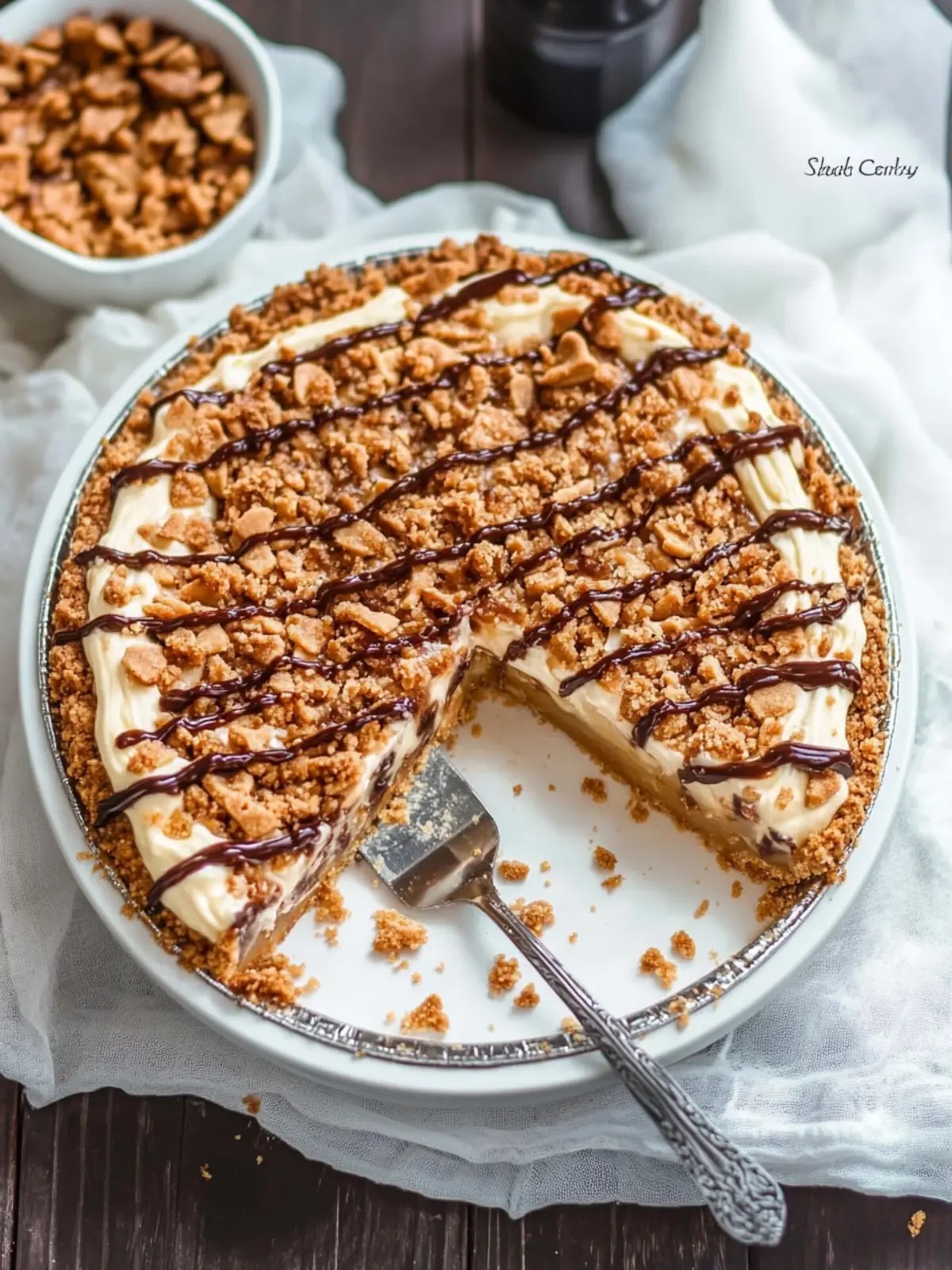Samoas Cookie Pie: A Decadent Twist on Classic Comfort 3 Samoas Cookie Pie