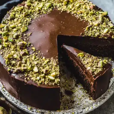 Decadent Chocolate Pistachio Cake You Can Make Without Baking 10 Chocolate Pistachio Cake