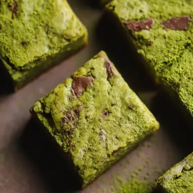 Irresistibly Fudgy Matcha Blondies for Your Sweet Tooth 9 Fudgy Matcha Blondies
